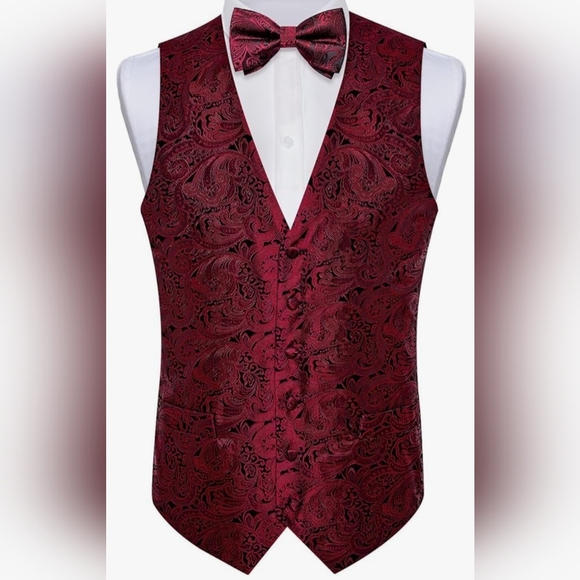 Dibangu Other - Dibangu men's paisley red & black vest size small NIP VEST ONLY